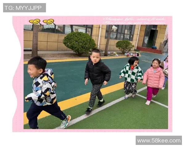 足球明星与孩子们的欢乐时光精彩瞬间分享