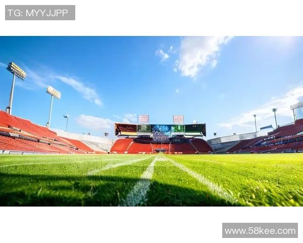 香港足球明星独家点评精彩瞬间带你领略绿茵场上的风云变幻 香港足球明星独家点评精彩瞬间带你领略绿茵场上的风云变幻